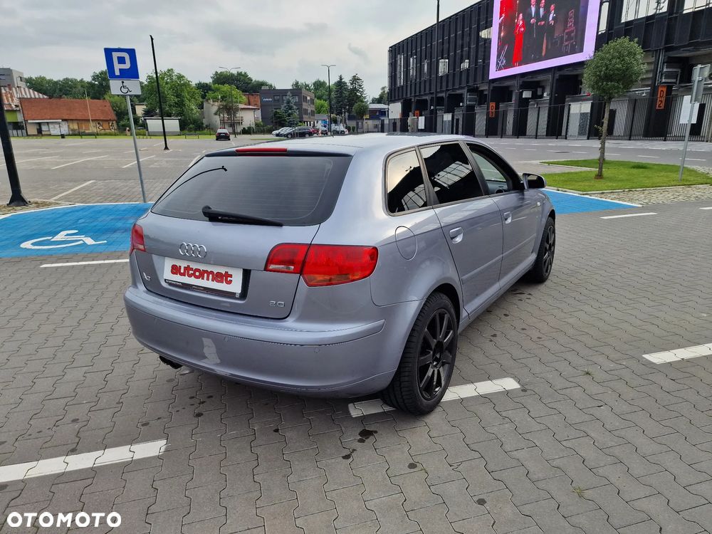 Audi A3 Sportback - 32