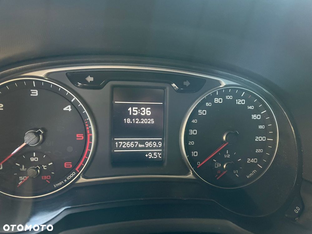 Audi A1 3-drzwiowe 1.6 TDI S line Sportpaket - 17
