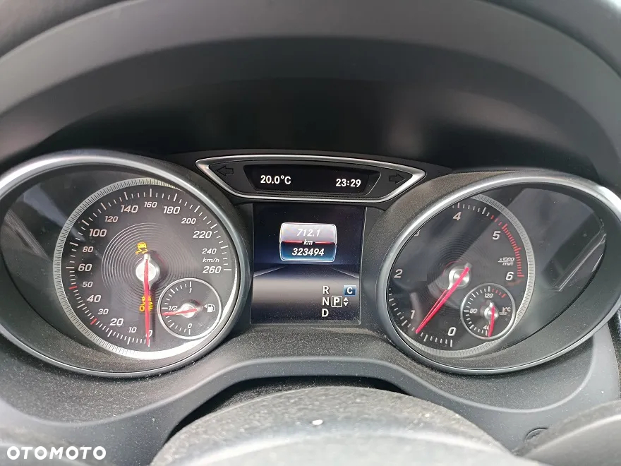 Mercedes-Benz CLA - 7