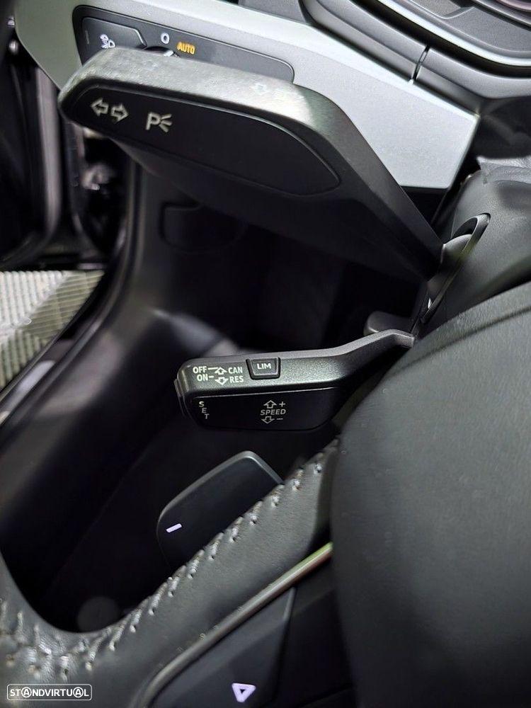 Audi A4 Avant 2.0 TDI Advance S tronic - 20