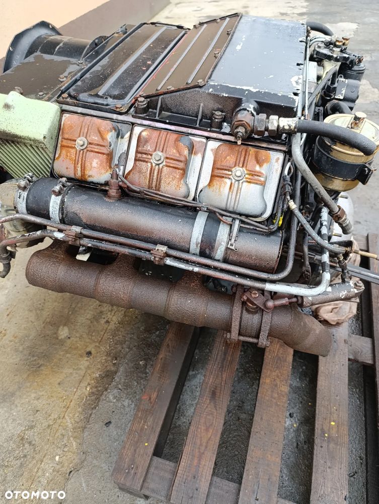 Silnik Deutz F6L413 F KBA10676 rozrusznik części - 7