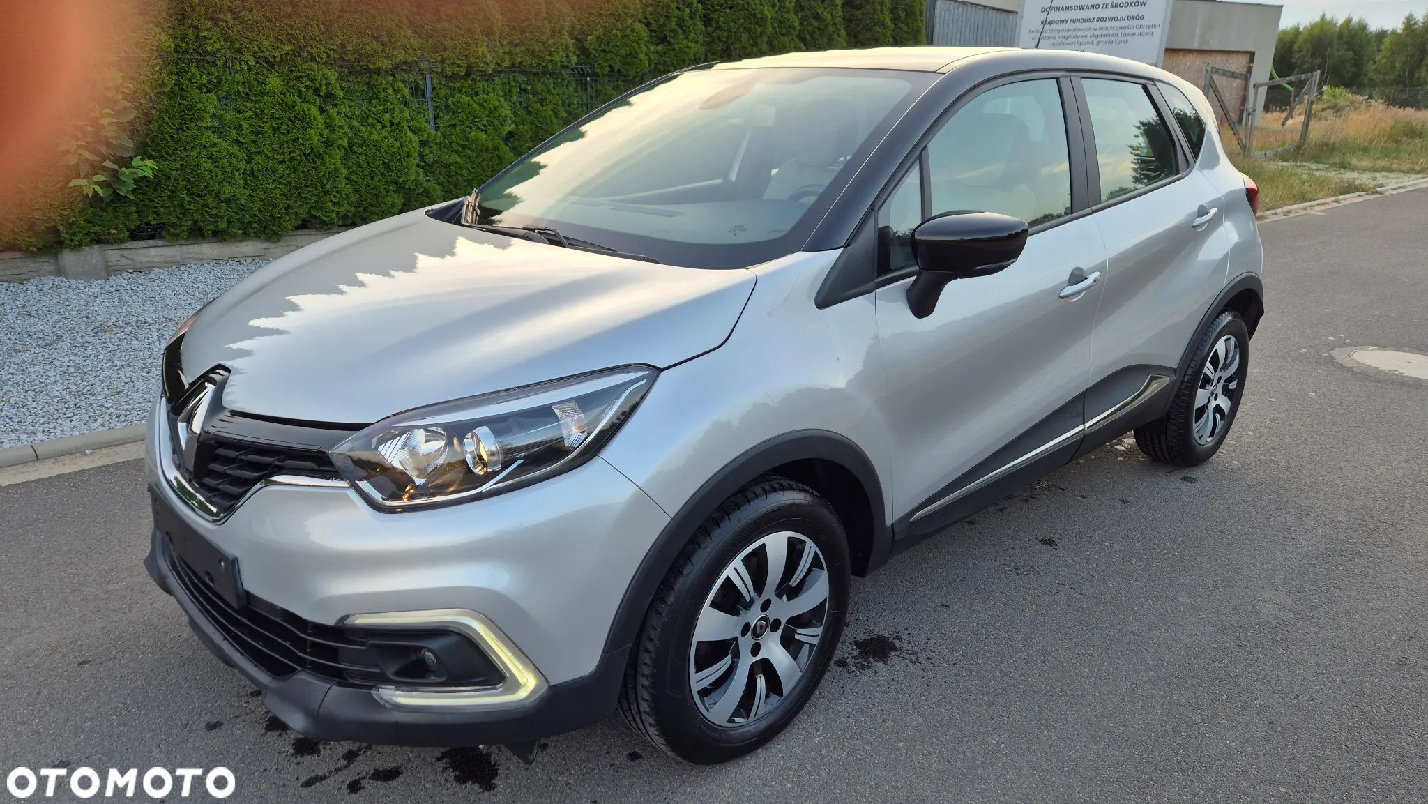 Renault Captur - 1