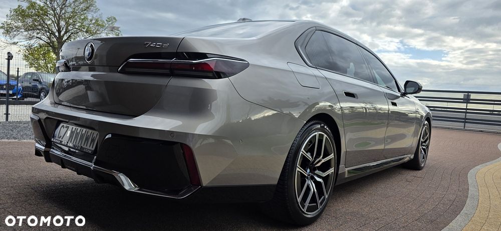 BMW Seria 7 740d xDrive mHEV M Sport sport - 3