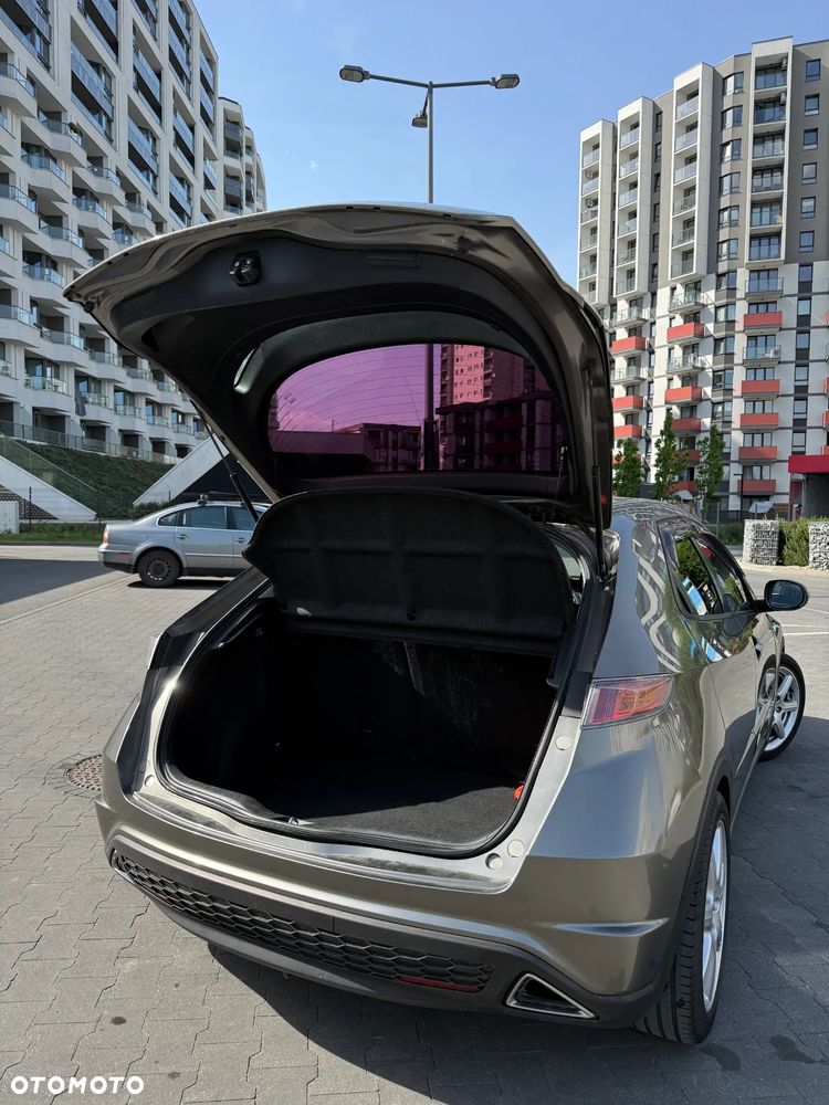 Honda Civic 1.8 Comfort - 12