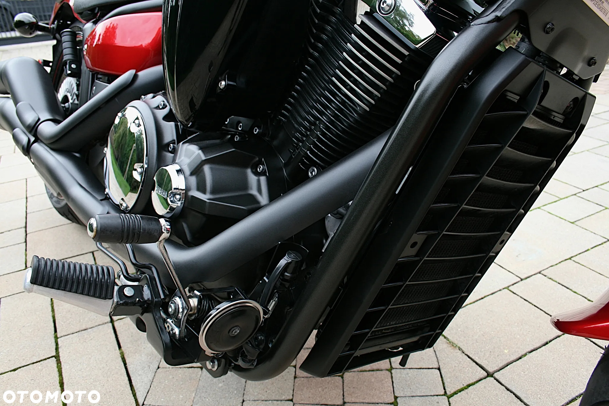 Yamaha XVS - 12