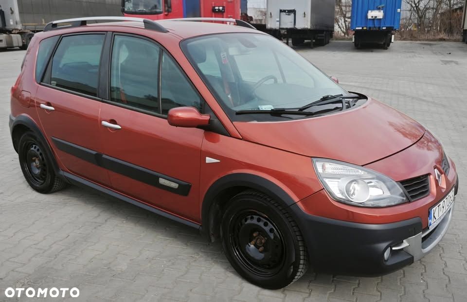 Renault Scenic 1.9 dCi Confort Expression - 1