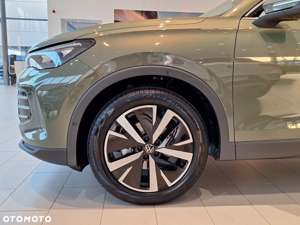 Volkswagen Tiguan - 10