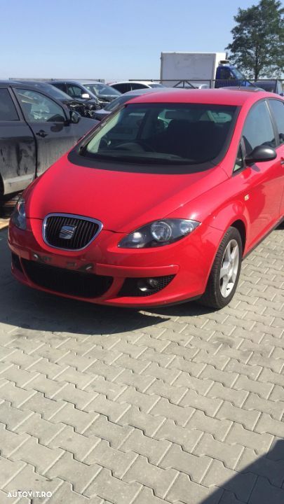 Dezmembram Seat Altea 1.6 benzina an fabr 2008 - 3