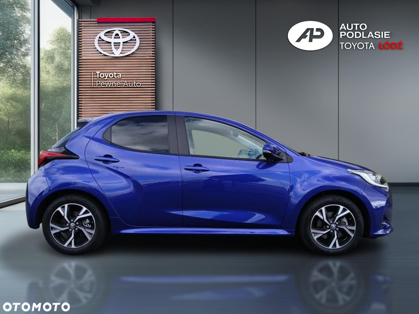 Toyota Yaris Hybrid 1.5 Style - 10
