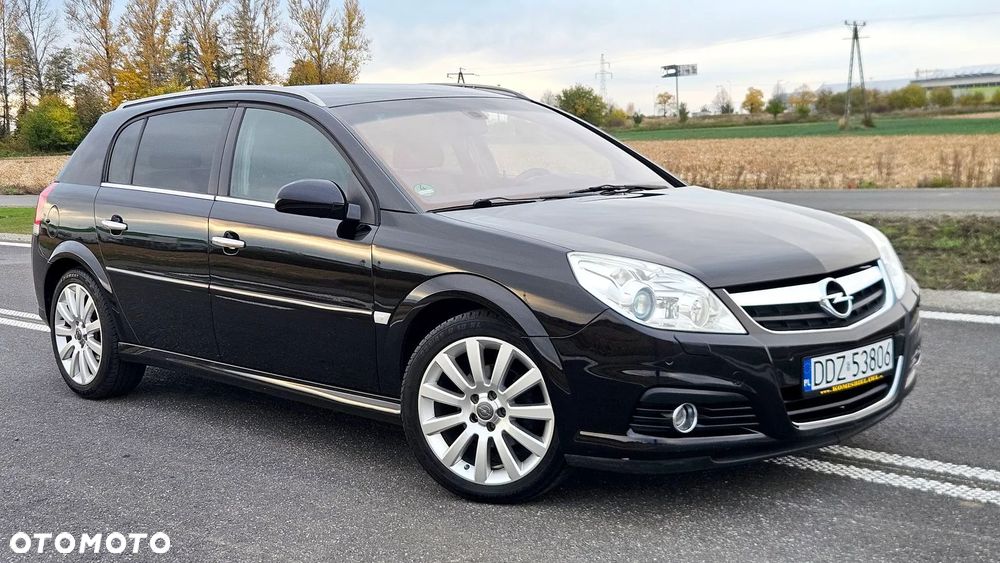 Opel Signum 2007 photo 2