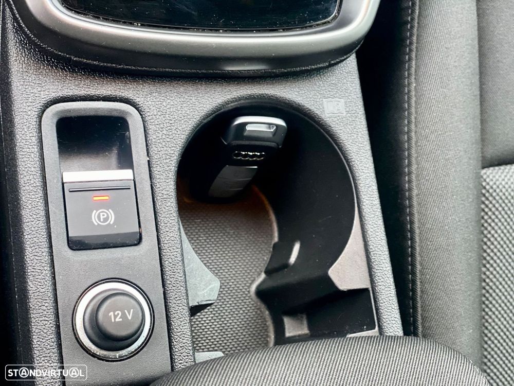 Audi A3 Sportback 40 TFSIe S tronic - 23