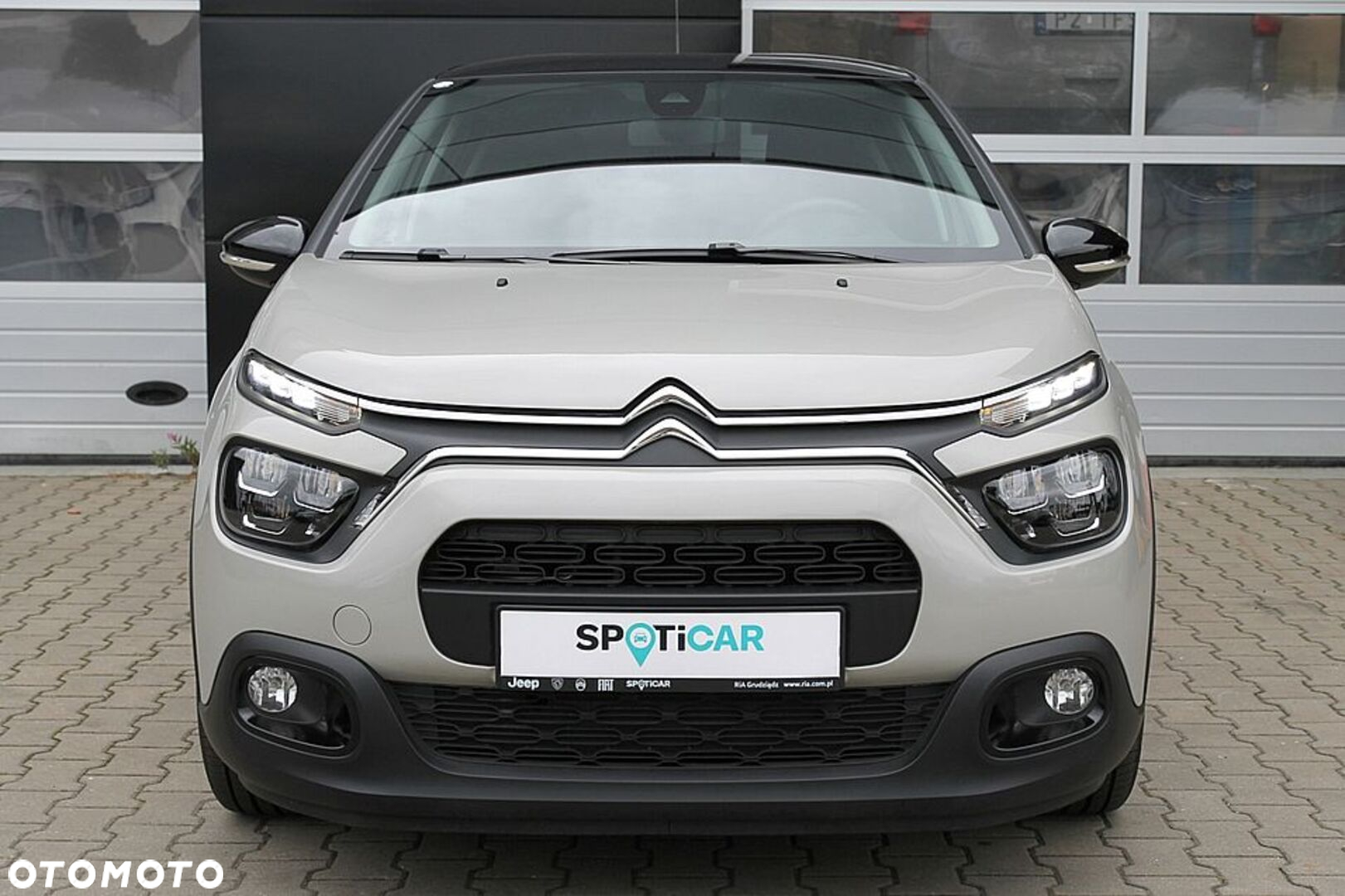 Citroën C3 1.2 PureTech Plus - 8