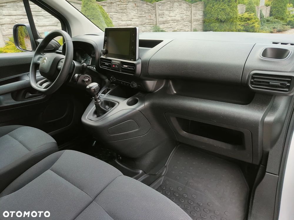 Citroën Berlingo XL Maxi 2022r L2 1.5 Diesel 130PS - 25