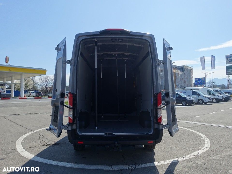 Ford Transit - 11