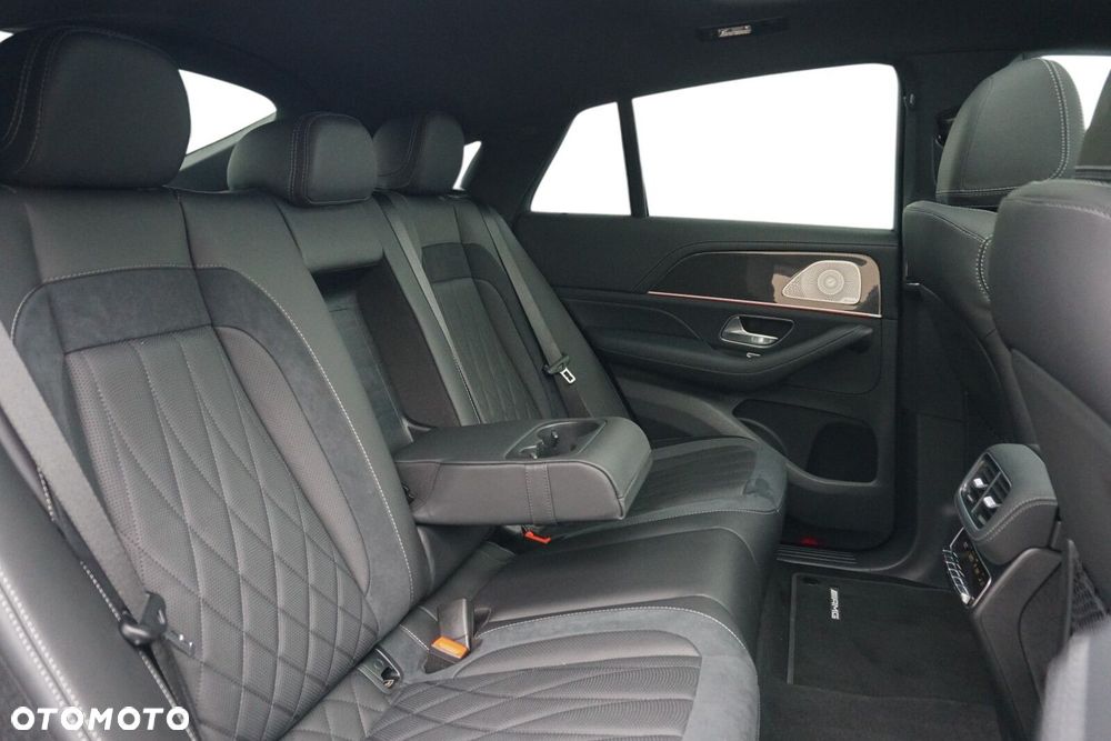 Mercedes-Benz GLE - 12