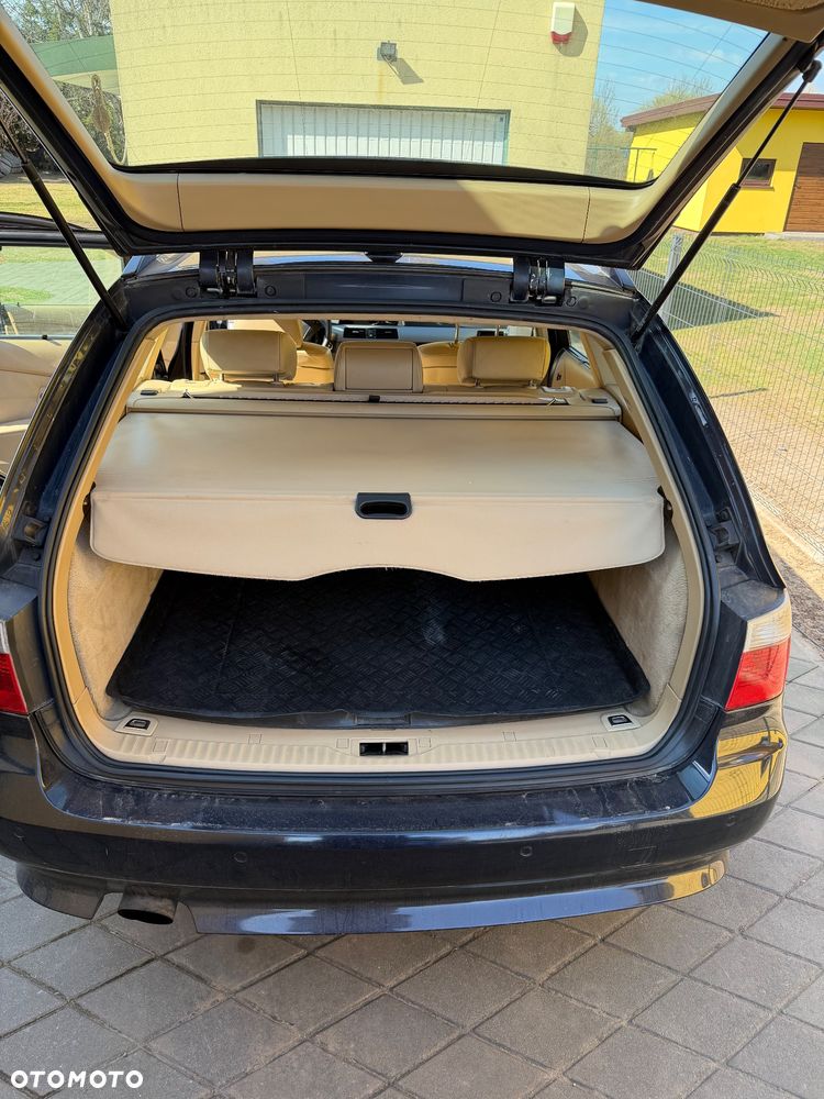 BMW Seria 5 520d - 15