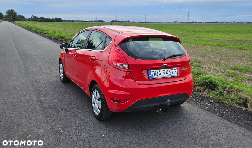 Ford Fiesta 1.25 Ambiente EU5 - 5