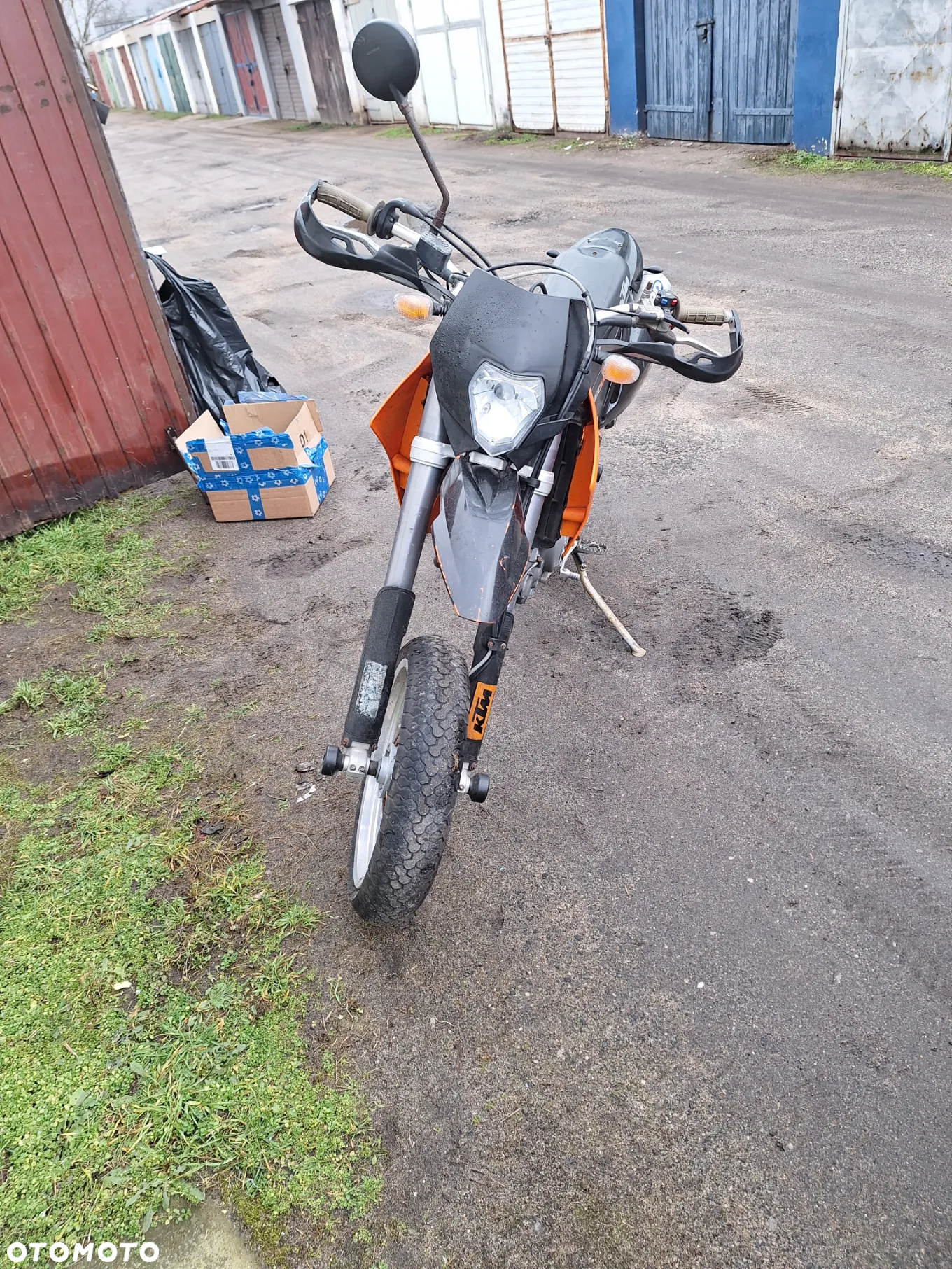 KTM SMC