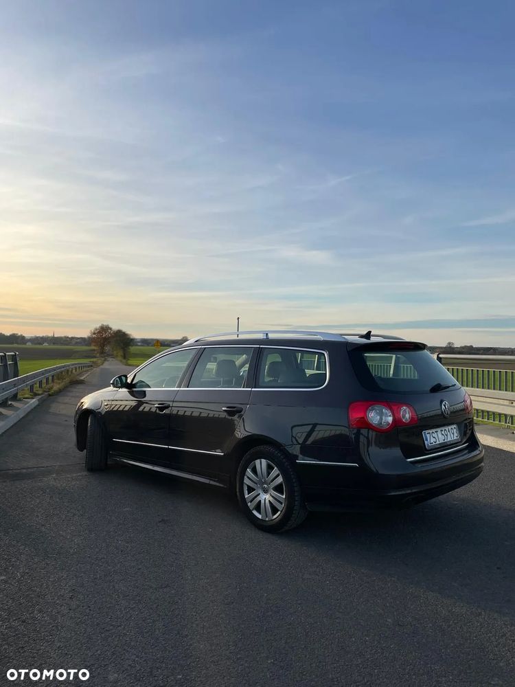 Volkswagen Passat 2.0 TDI Highline DSG - 7