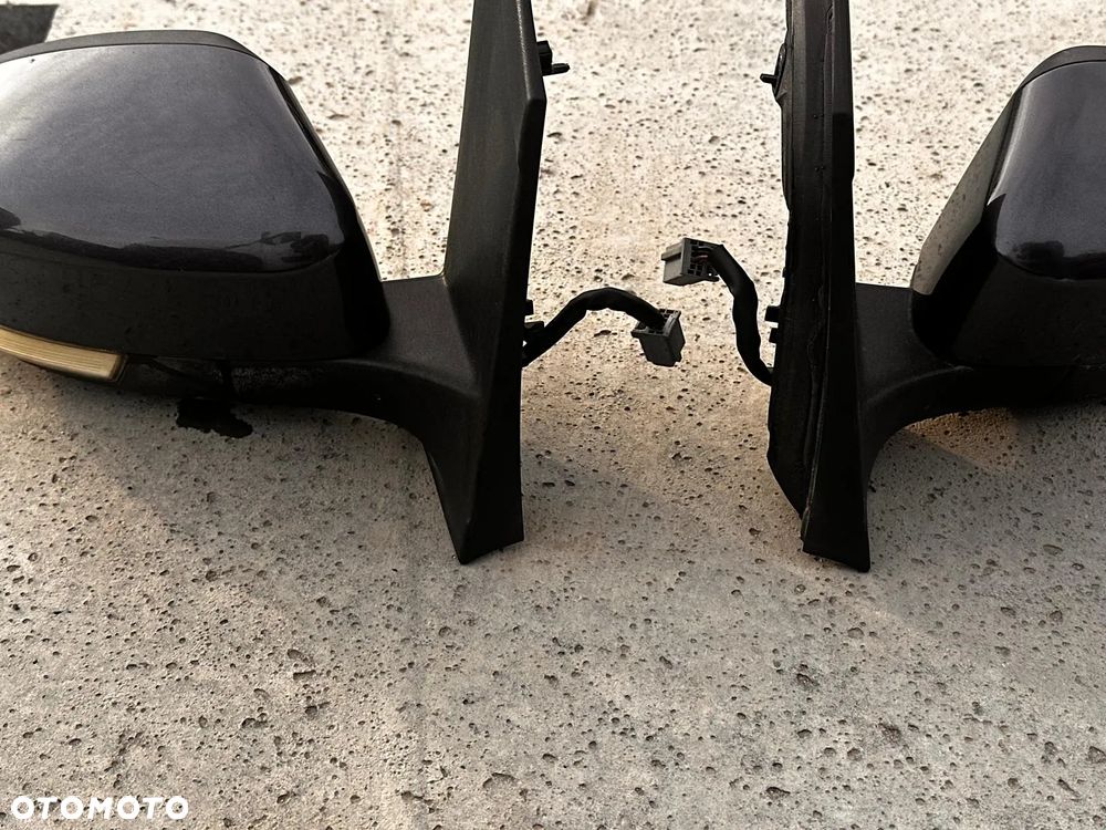 Lusterko Prawe, Lusterko Lewe FORD FOCUS MK2 lift kod lakieru H4 - 4