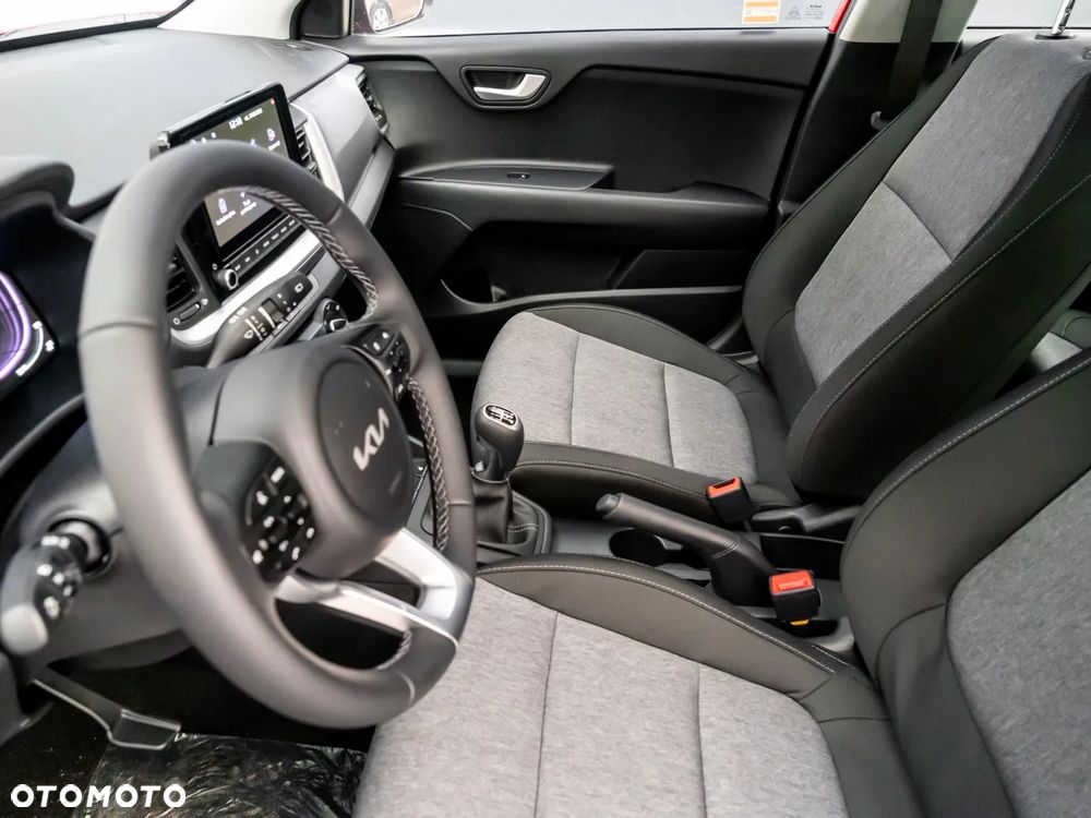 Kia Stonic 1.2 M - 27