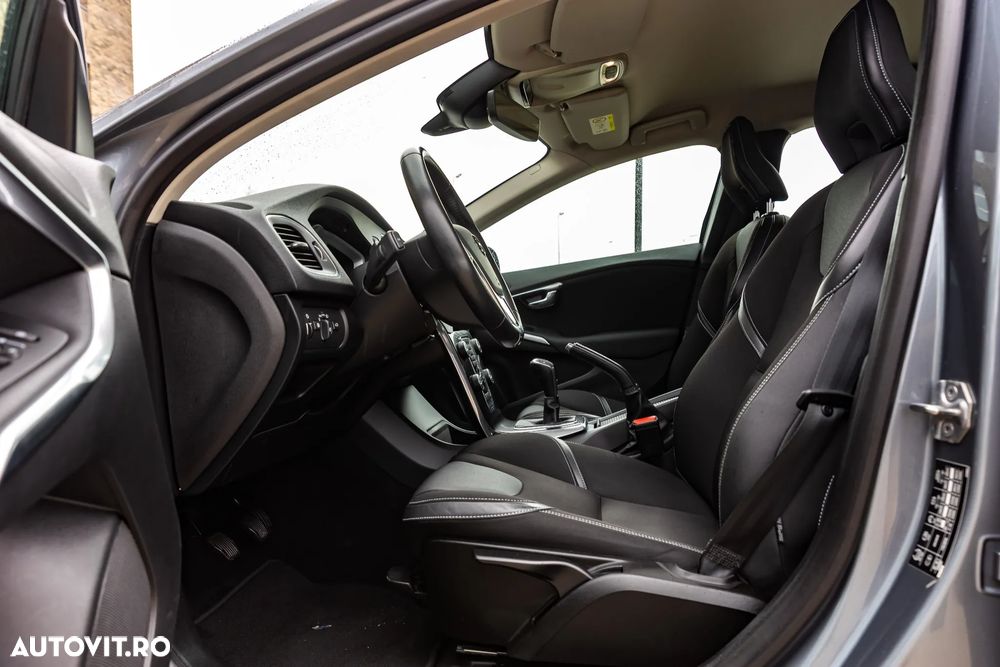 Volvo V40 D2 Momentum - 15