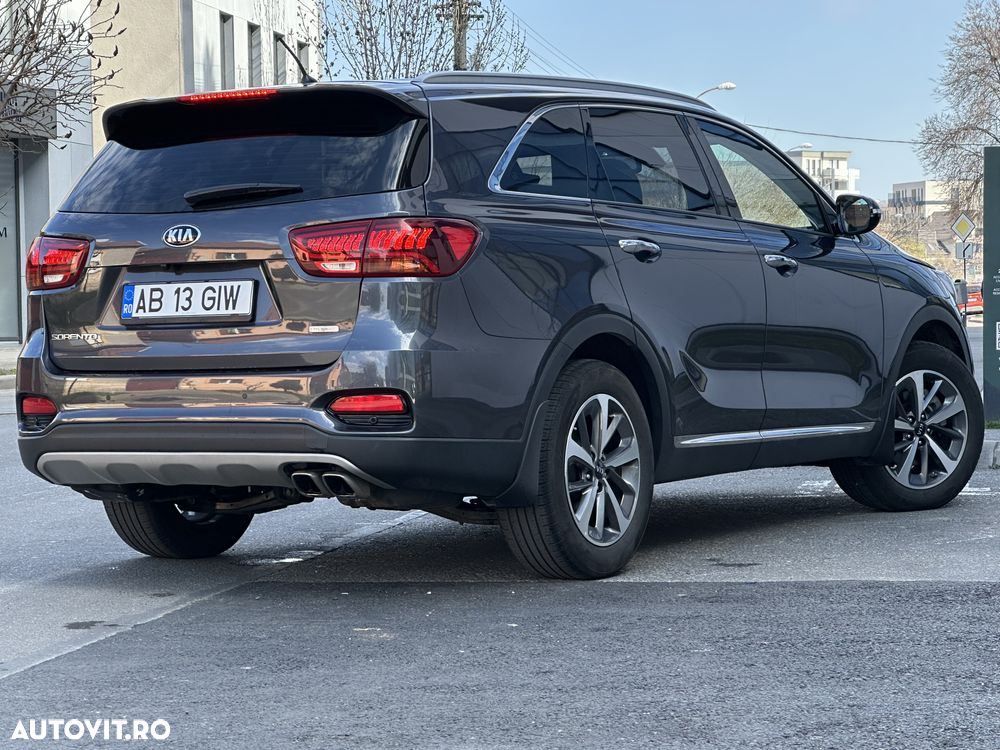 Kia Sorento - 2