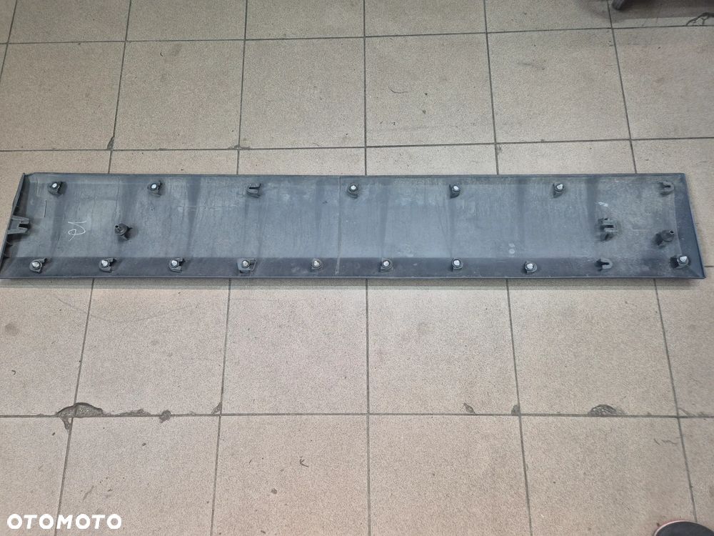 LISTWA DRZWI PRAWYE SUWANE FORD TRANSIT MK8 14r. + - 5