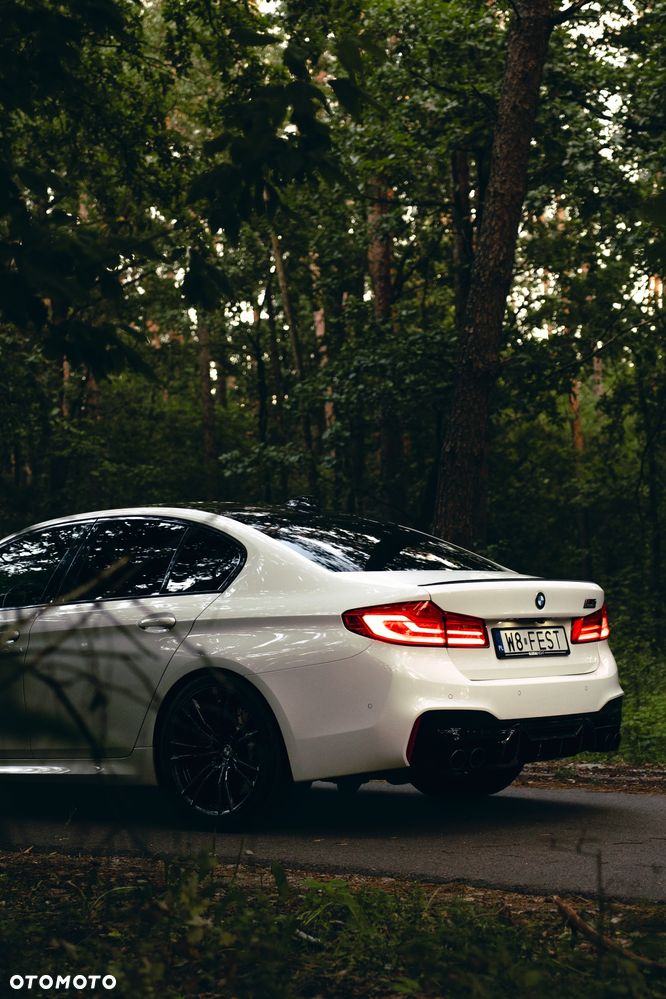 BMW M5 Competition - 6