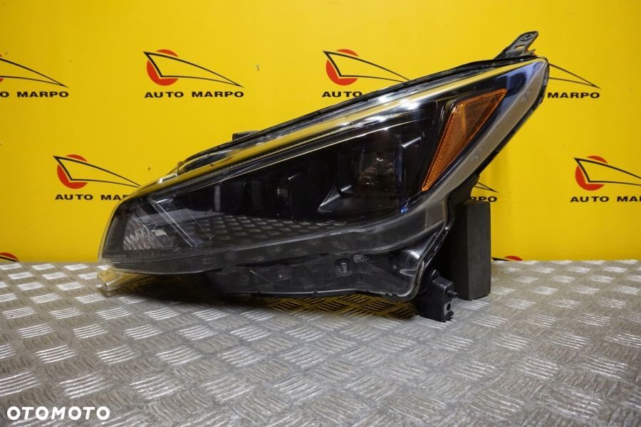 NISSAN LEAF ZE1 LIFT 2022- REFLEKTOR LAMPA FULL LED LEWA CIEMNA USA - 2