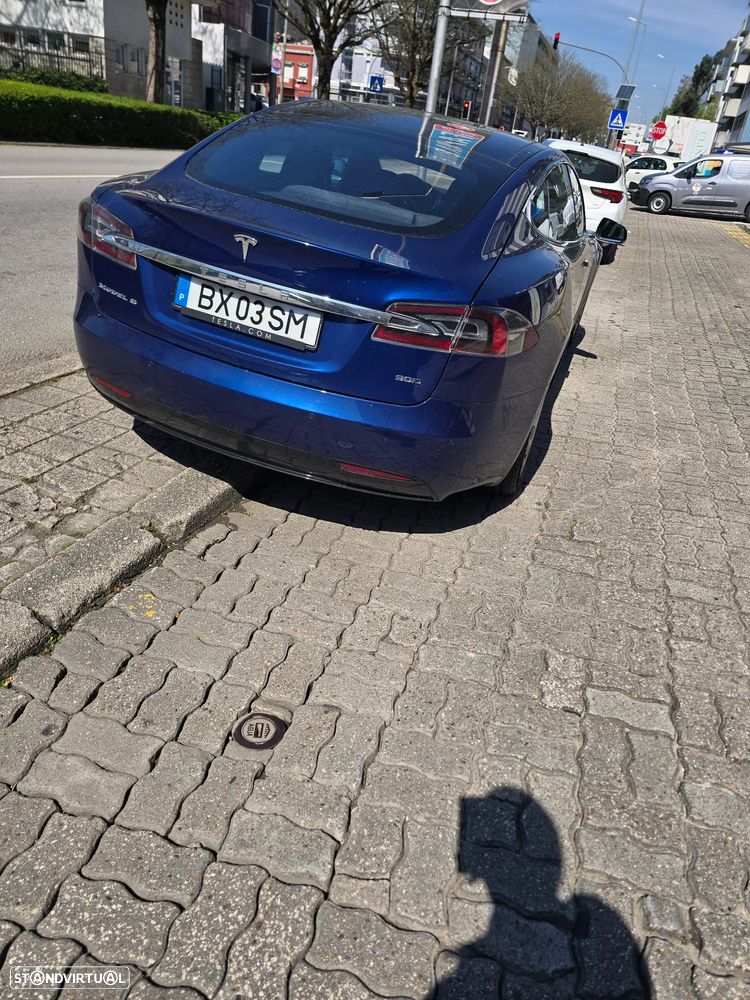 Tesla Model S 90D AWD - 14