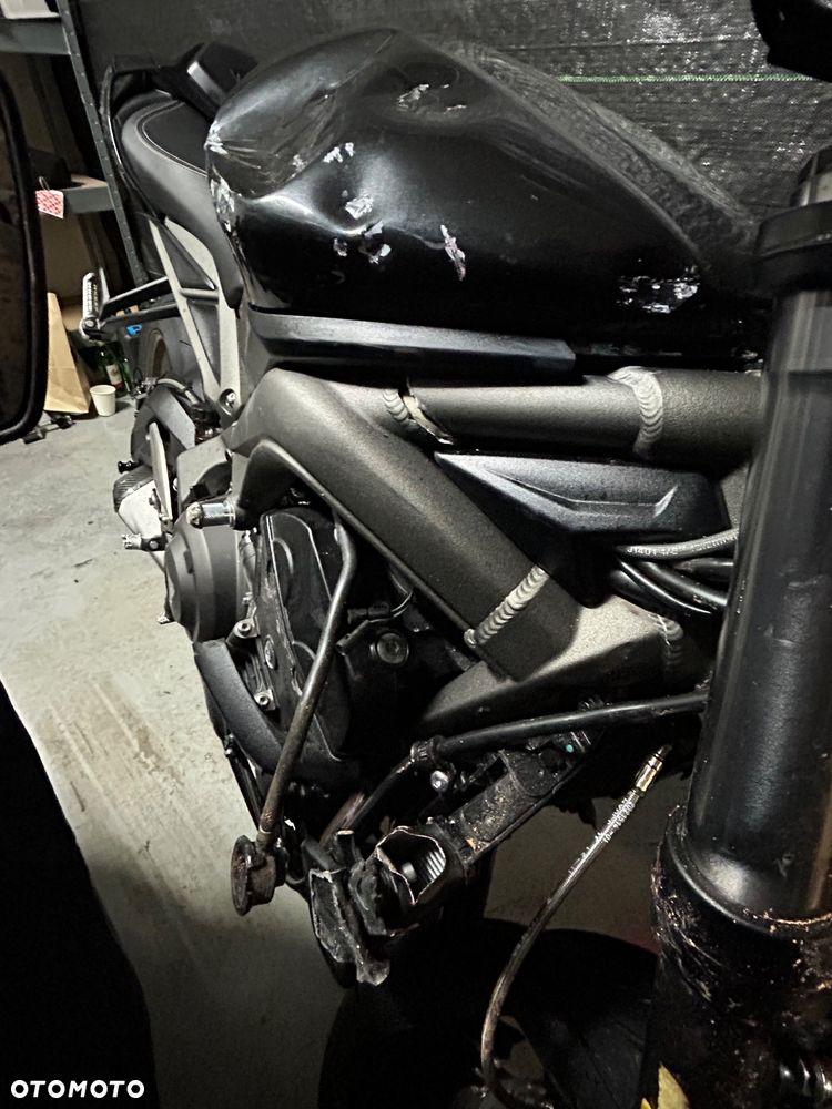 Triumph Street Triple - 3