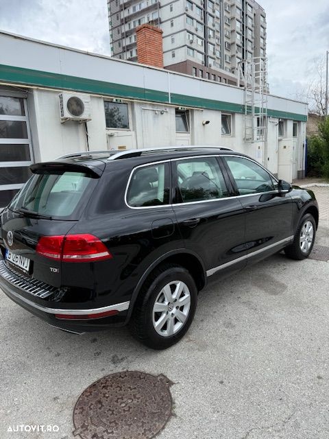 Volkswagen Touareg 3.0 V6 TDI BMT - 7