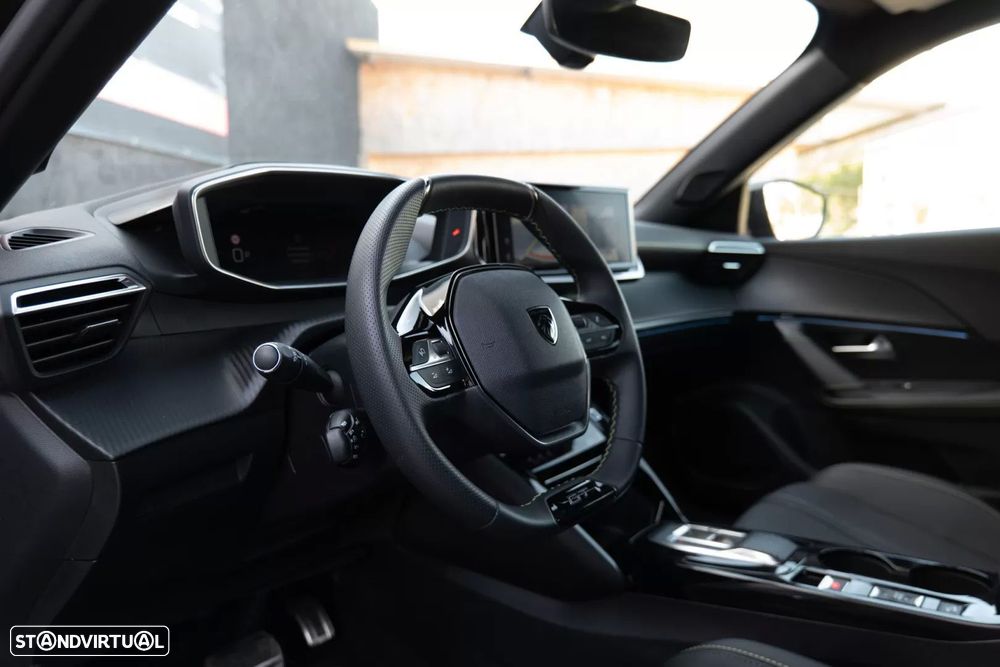 Peugeot e-2008 50 kWh GT Line - 10
