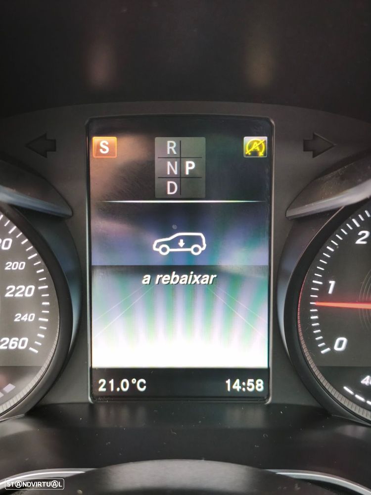 Mercedes-Benz GLC 250 d AMG Line 4-Matic - 29