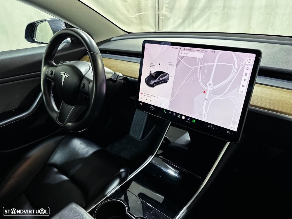Tesla Model 3 Long-Range Dual Motor AWD - 33