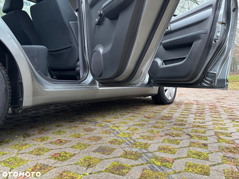 Suzuki Swift 1.3 Comfort dance - 20