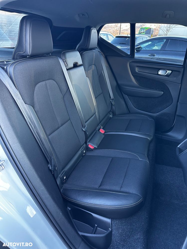 Volvo XC 40 D3 AWD Momentum - 19