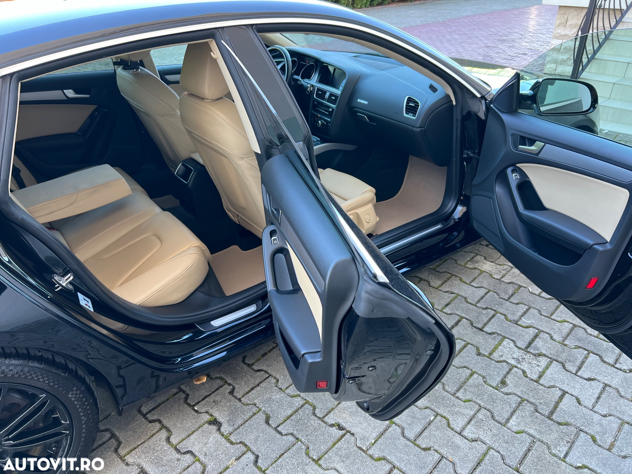 Audi A5 2.0 TDI Sportback DPF - 11