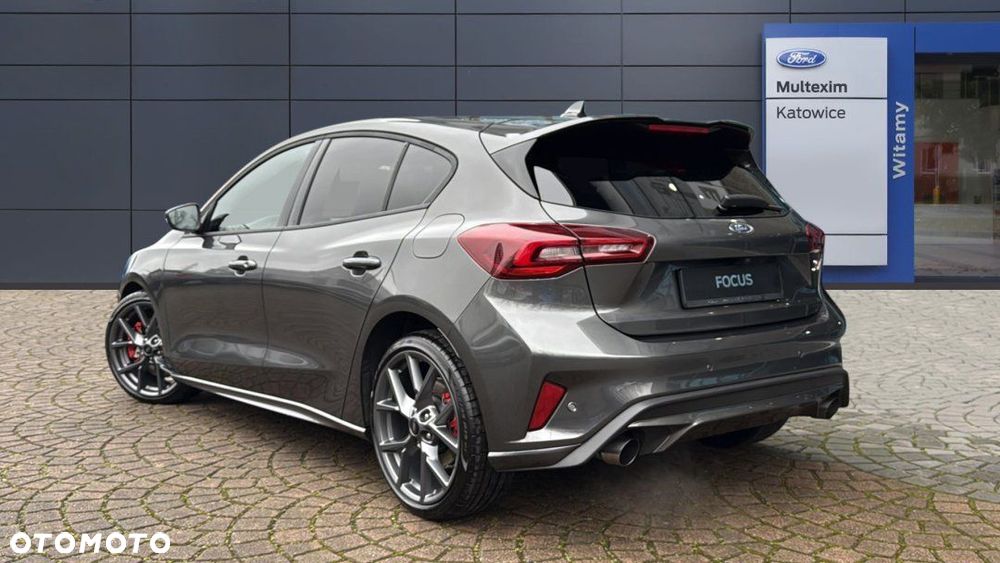 Ford Focus - 3