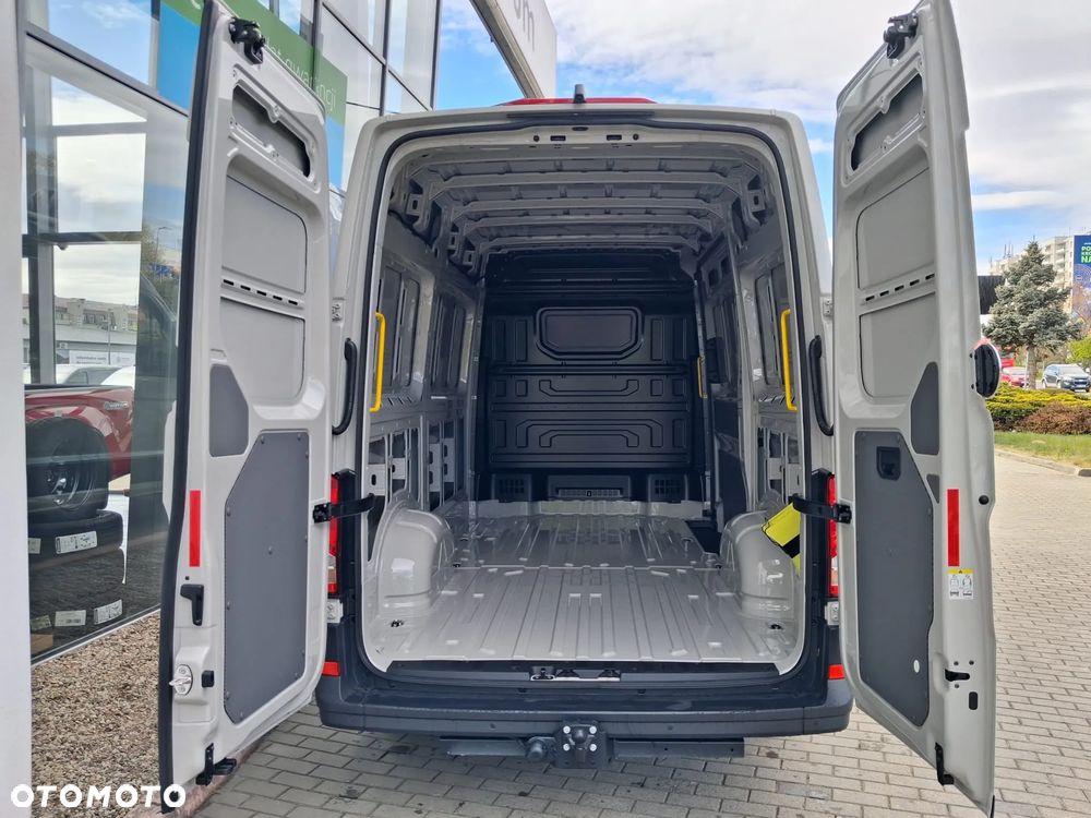 Volkswagen Crafter - 18