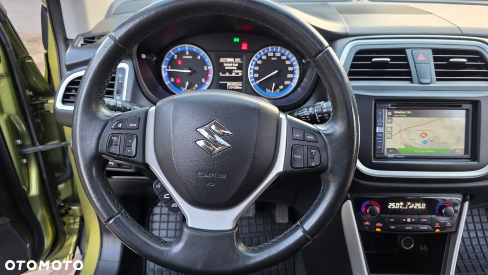 Suzuki SX4 S-Cross 1.6 DDiS Allgrip Comfort - 33