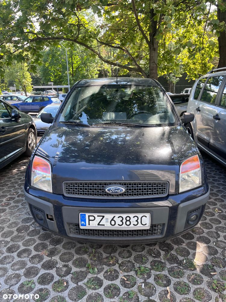 Ford Fusion - 1