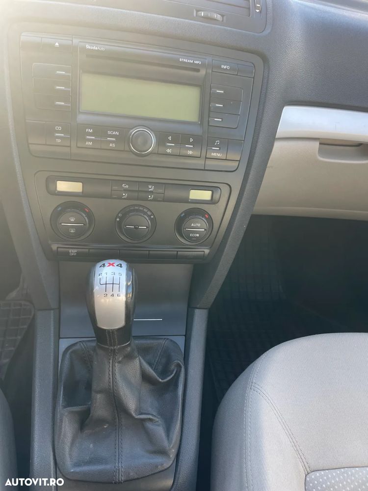 Skoda Octavia Combi 1.9TDI 4x4 - 14