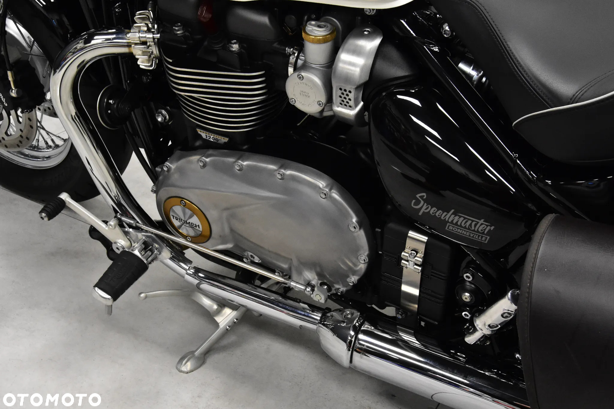 Triumph Bonneville - 38