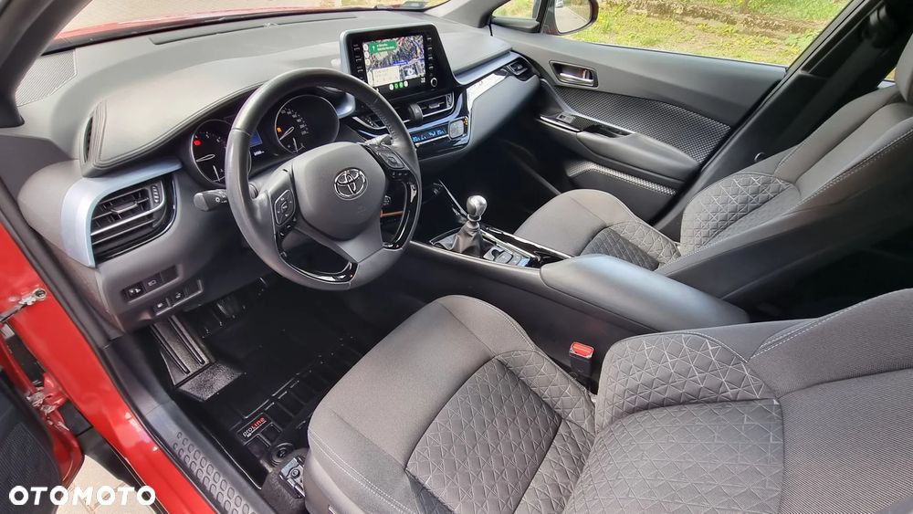 Toyota C-HR 1.2 T Premium - 25