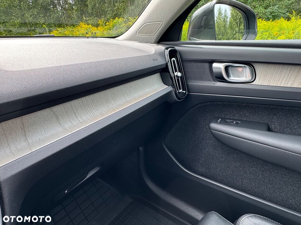 Volvo XC 40 T5 AWD Inscription - 21