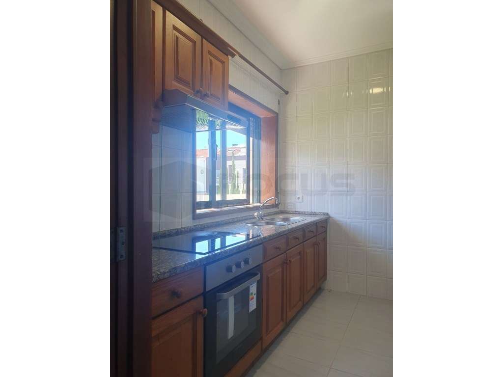 Apartamento T2 renovado - para arrendamento - Aveiro / Forca - Grande imagem: 4/12