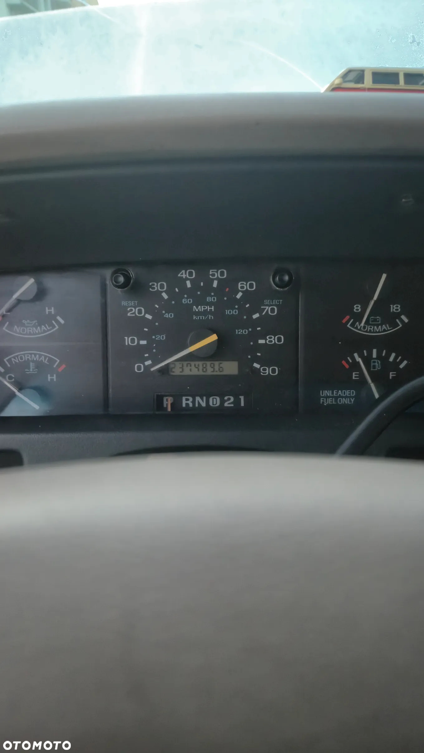 Ford Aerostar - 6