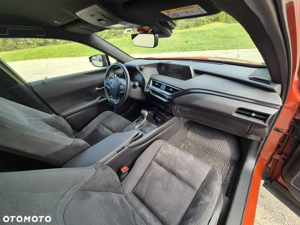 Lexus UX 200 GPF Business 2WD - 19